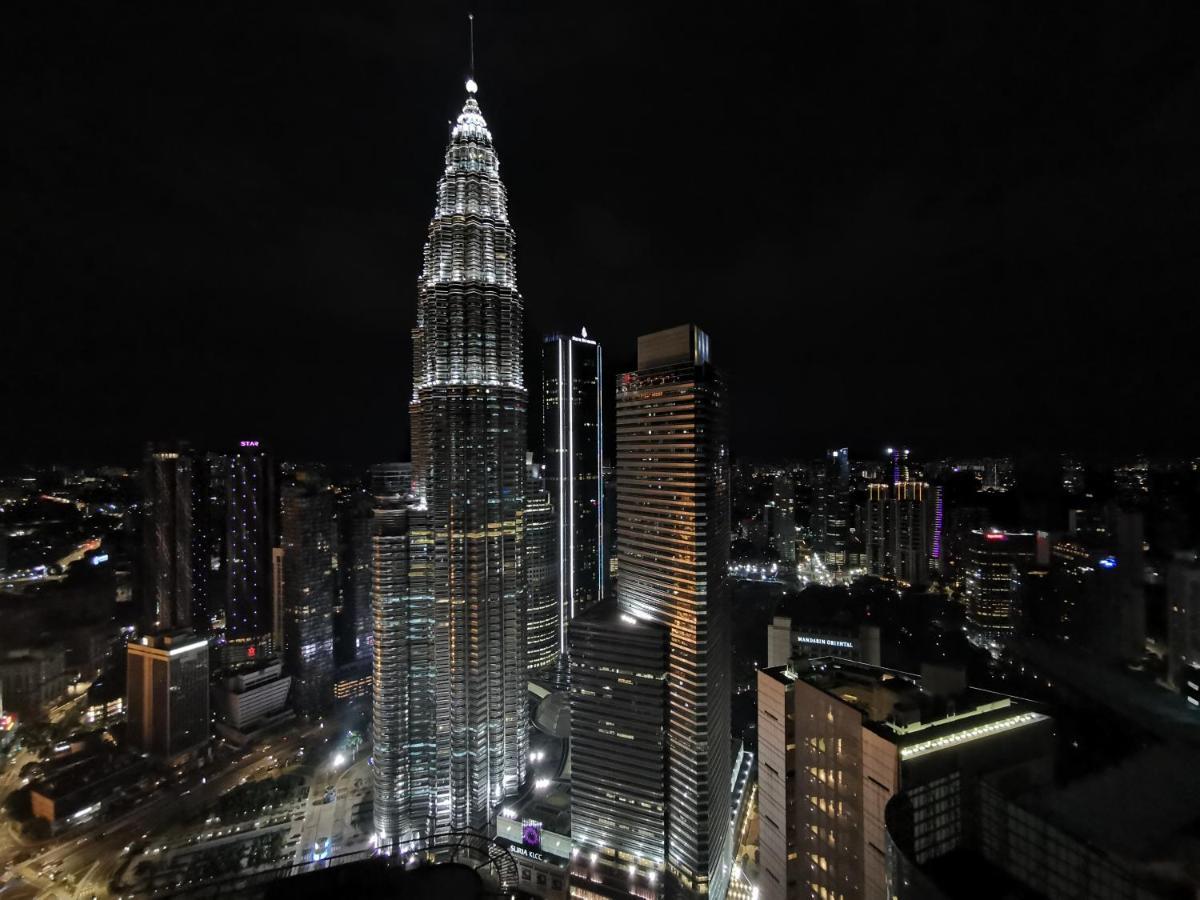 Sky Suites Klcc By Autumn Suites Premium Stay Kuala Lumpur Luaran gambar