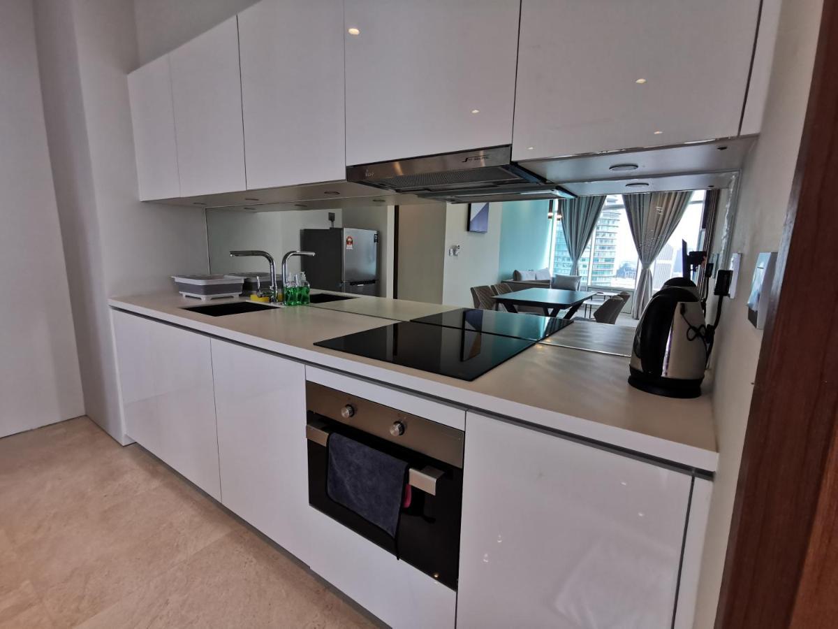 Sky Suites Klcc By Autumn Suites Premium Stay Kuala Lumpur Luaran gambar